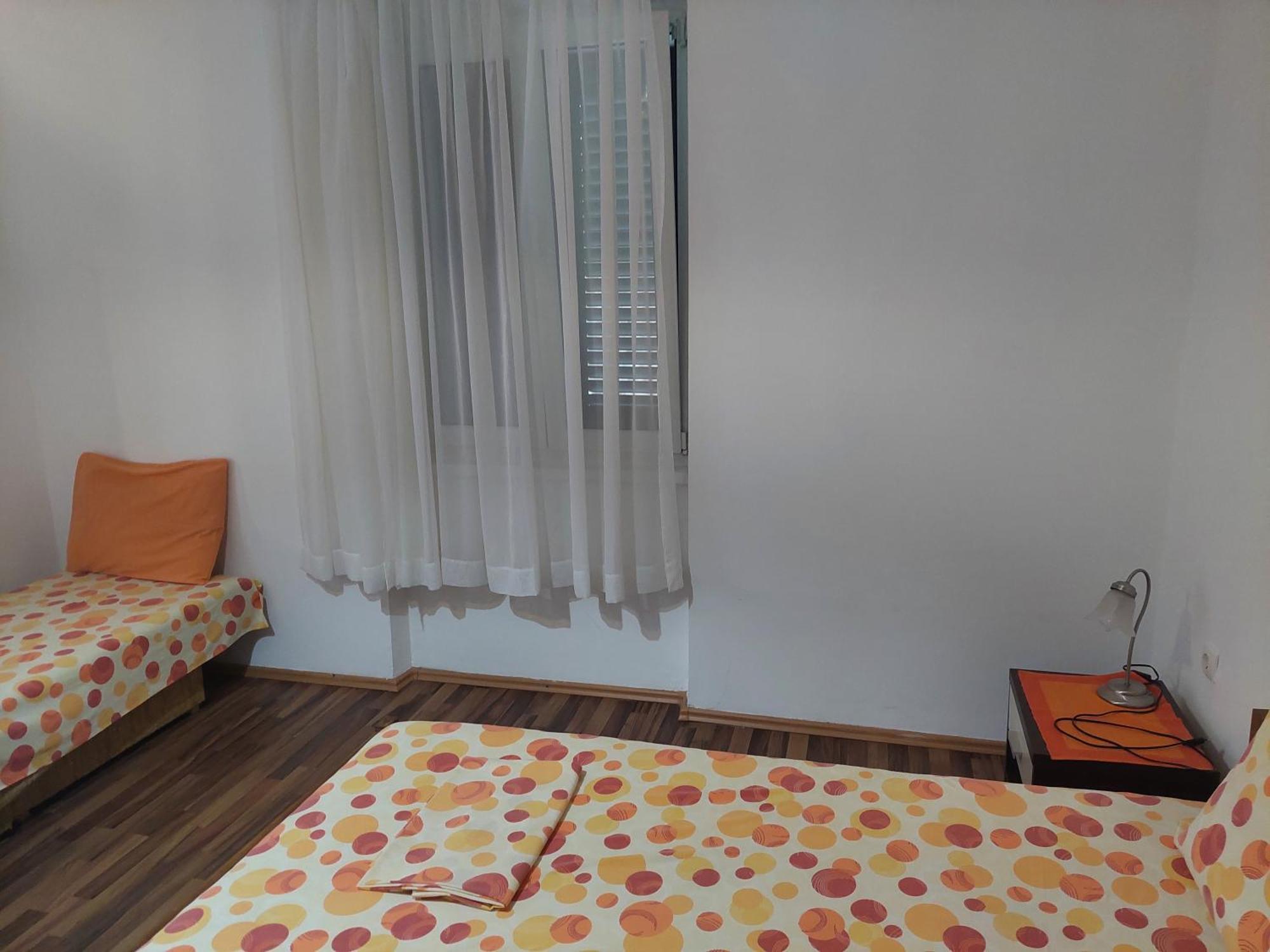 Kjara Apartments Tivat Exteriör bild
