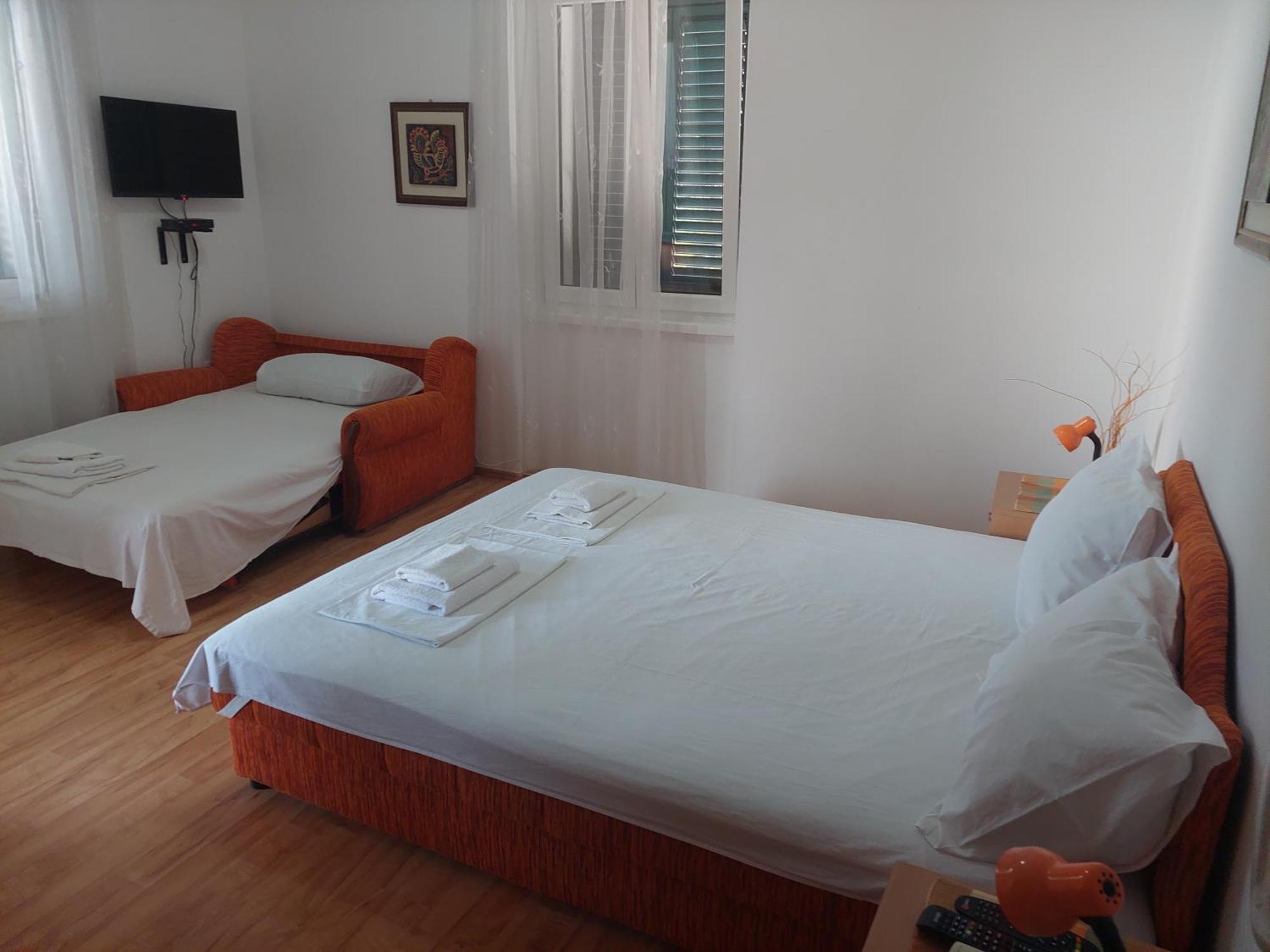 Kjara Apartments Tivat Exteriör bild