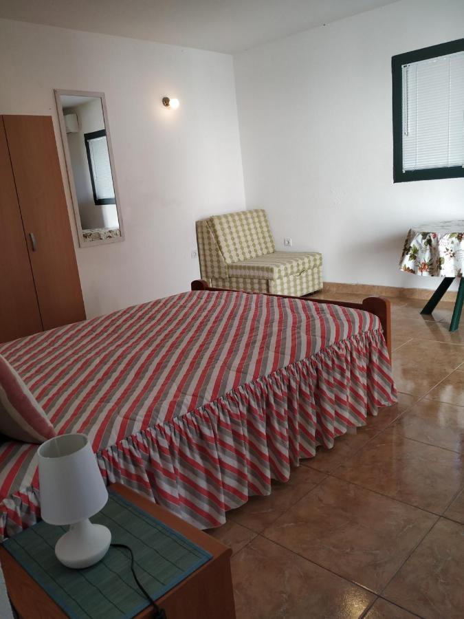 Kjara Apartments Tivat Exteriör bild